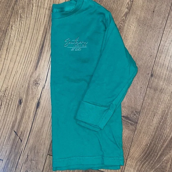 Southern Boy Feral Tee - Picture 2 of 2